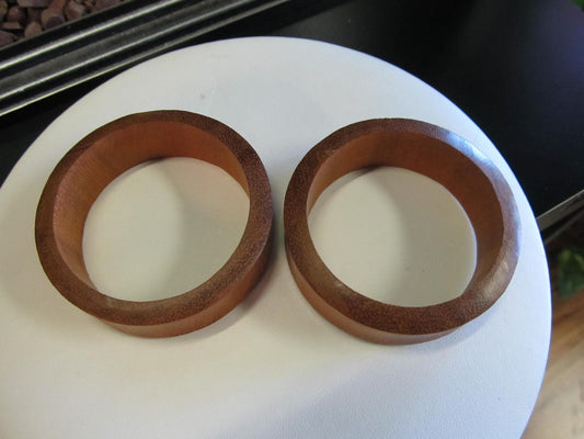 2 3/8" Tewel Wood Eyelets/Tunnels