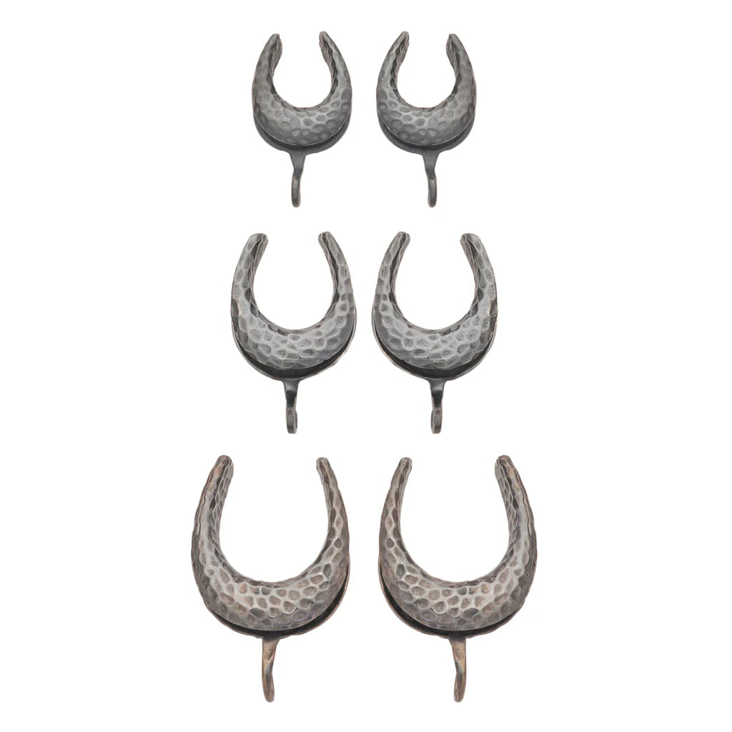 Saddle Spreaders with Hooks by Diablo Organics