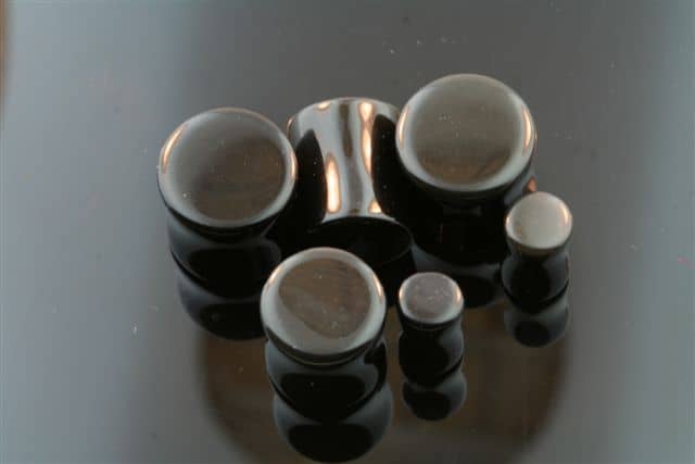 Black Stone Flat Front Plugs