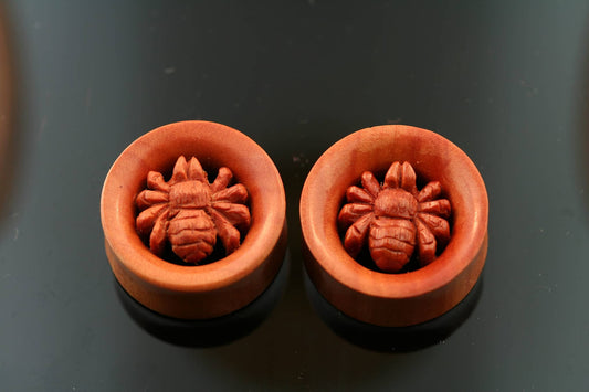 Saba Wood Spider Plugs/Eyelets