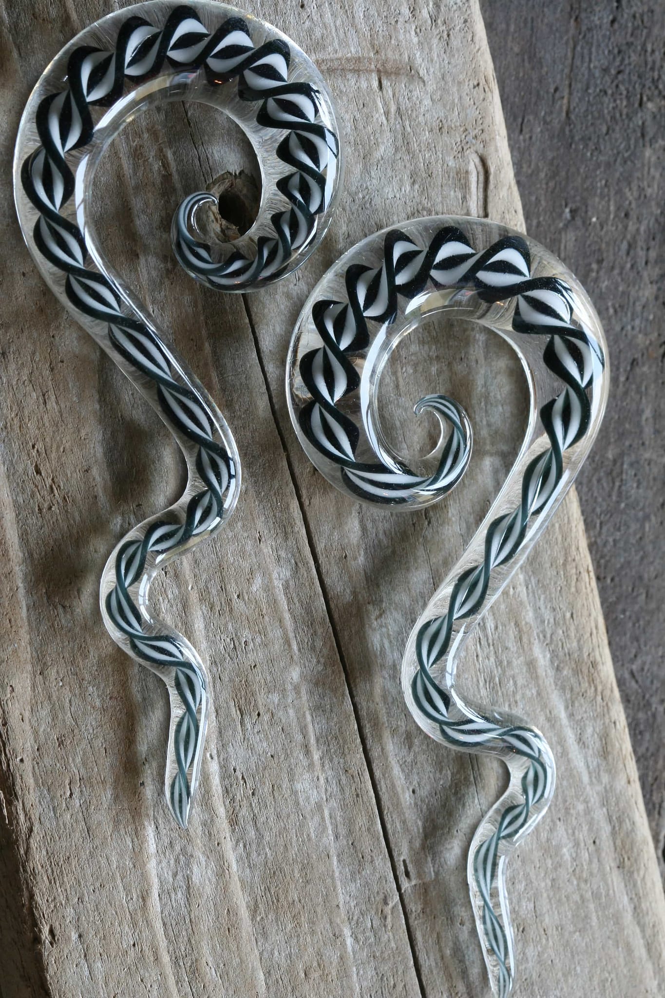 Long Glass Spirals - 7/16"