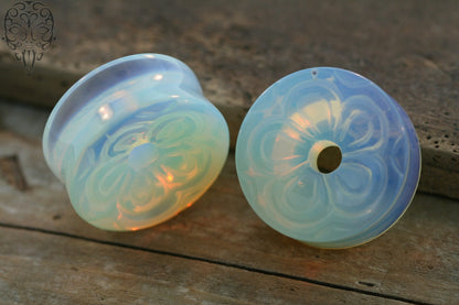 Opalite Flower Eyelets by Diablo Organics