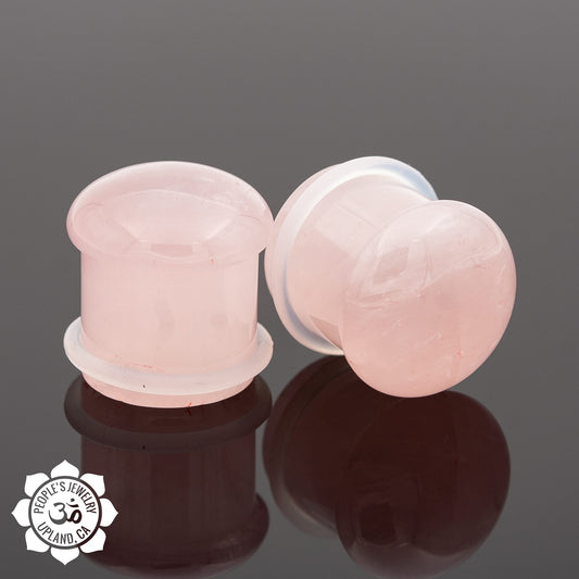 Single flare rose quartz plugs