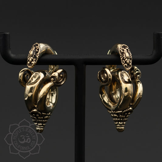 yellow brass borneo swans