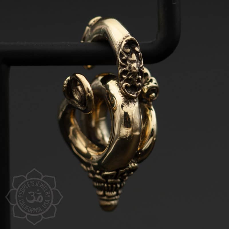 Brass Borneo Swans by Peoples Jewelry