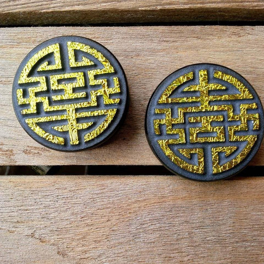 Chinese Swastika Plugs by Gorilla Glass