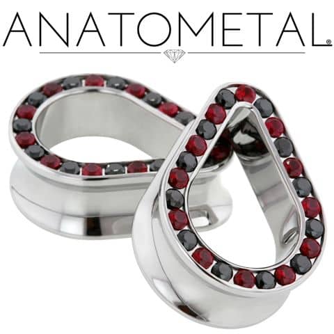 Gemmed Teardrop Eyelets by Anatometal