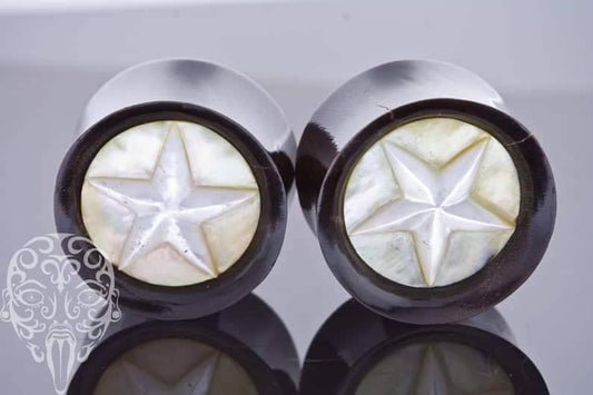 Horn with Mother of Pearl Traditional Stars - Double Round Plugs